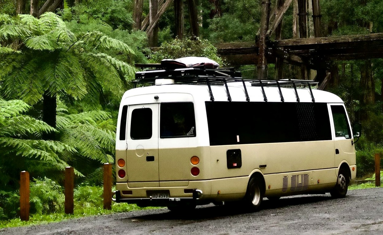 Ozroofracks | High Roof Roof Rack