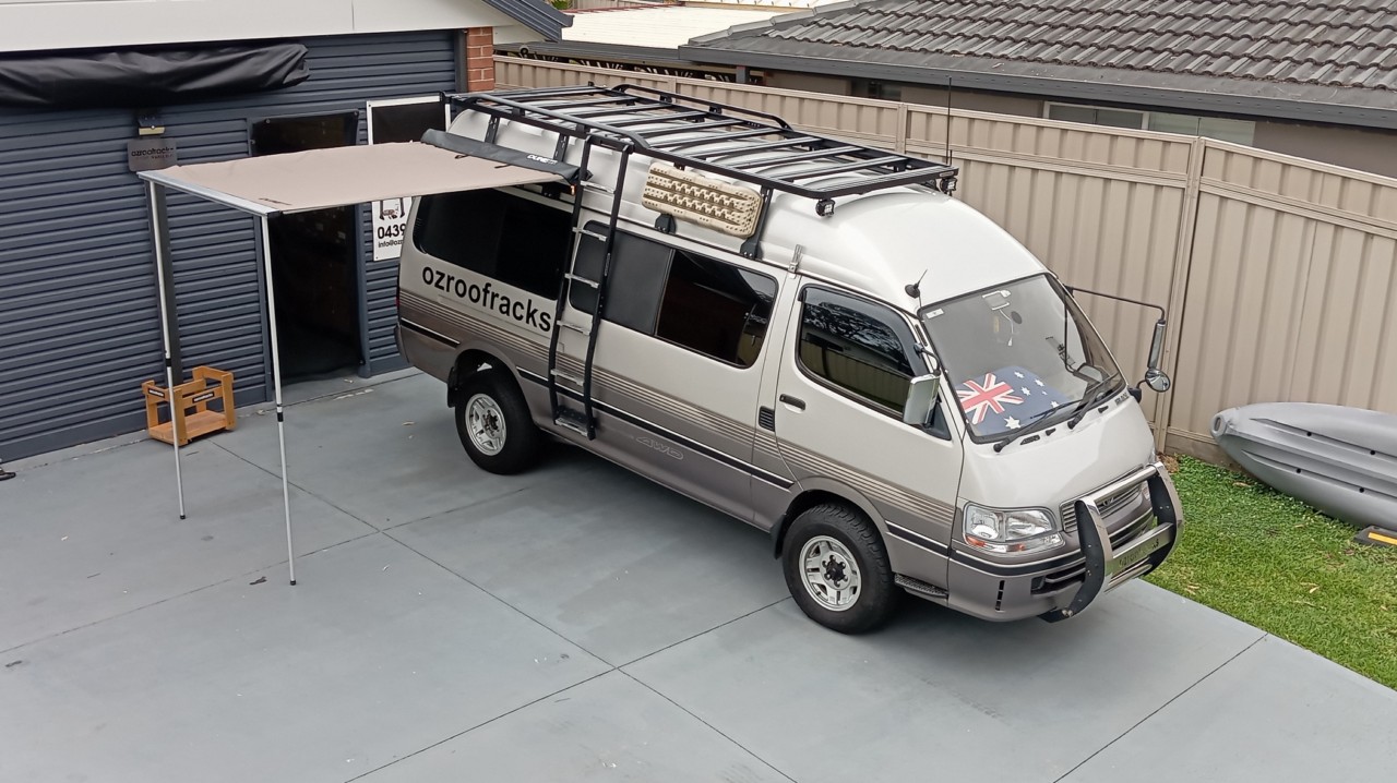 Ozroofracks | Nissan Caravan Roof Racks