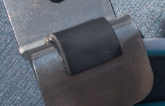 Ozroofracks | Roof Rack Gutter Mounts